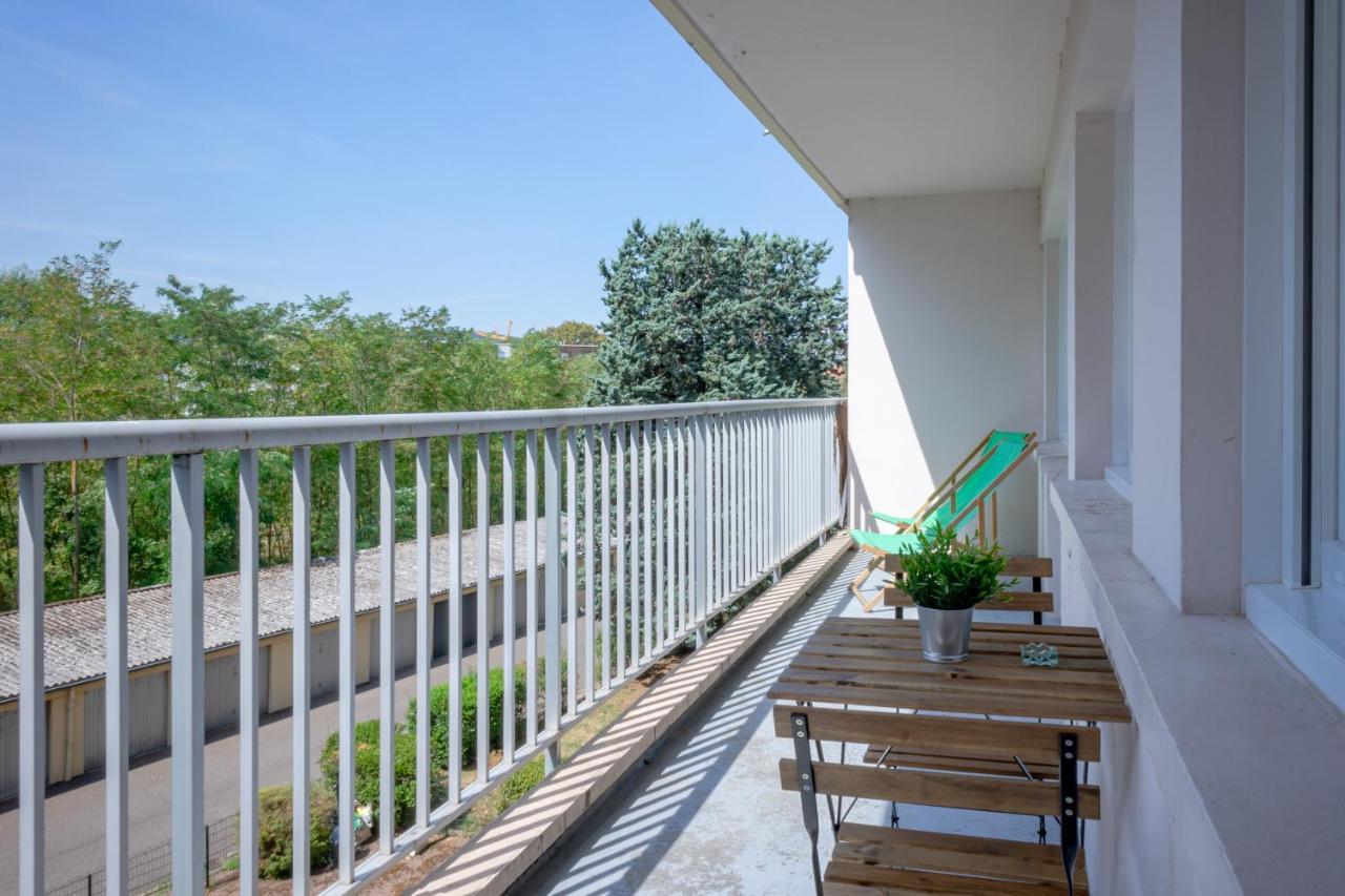 Le Colibri - Stationnement Gratuit - Balcon - Jusqu'A 4 Personnes Appartement Metz Buitenkant foto